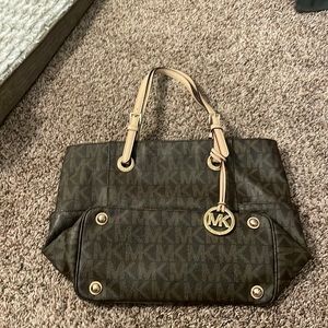 Michael Kors purse